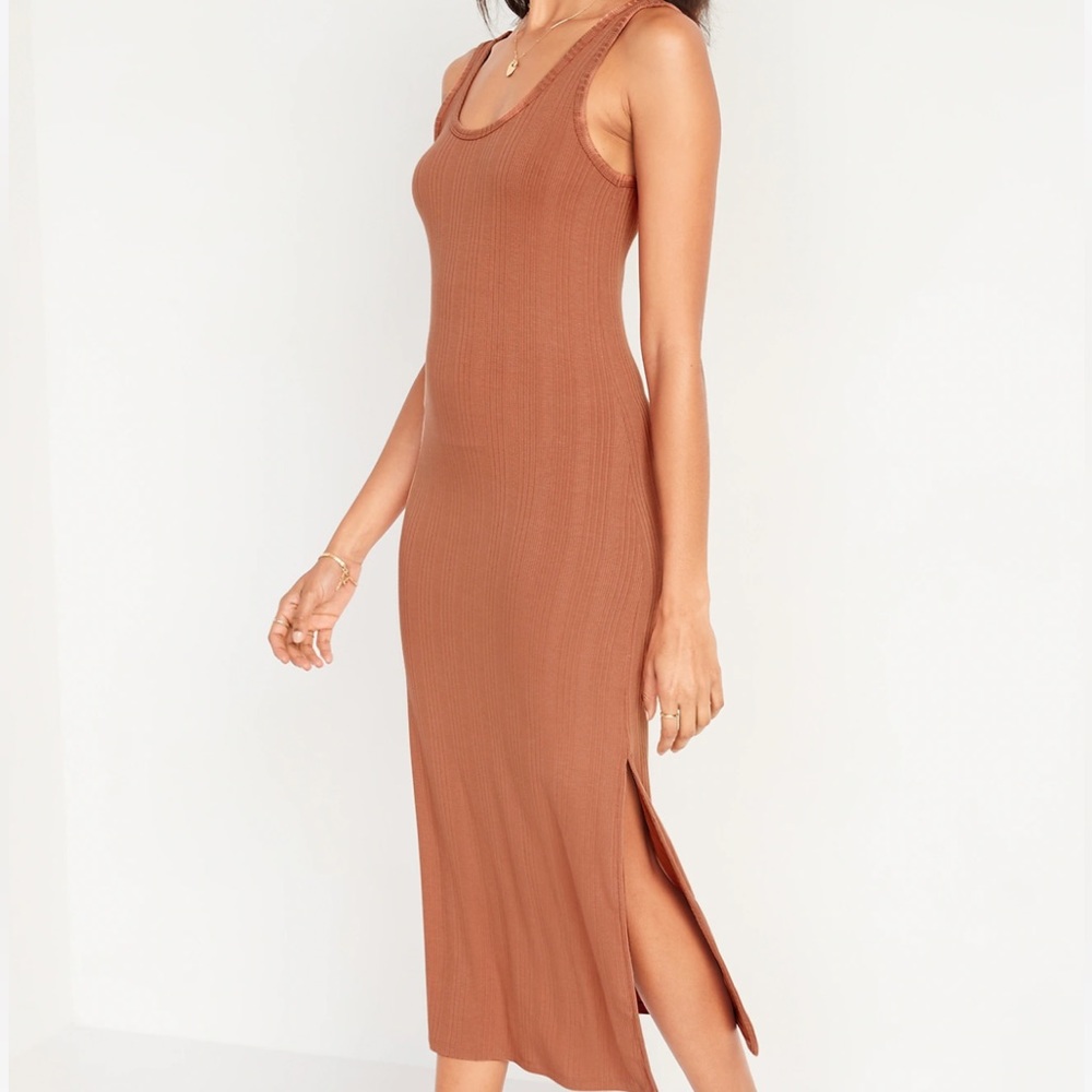 OLD NAVY Plus Size Rib Knit Midi Dress